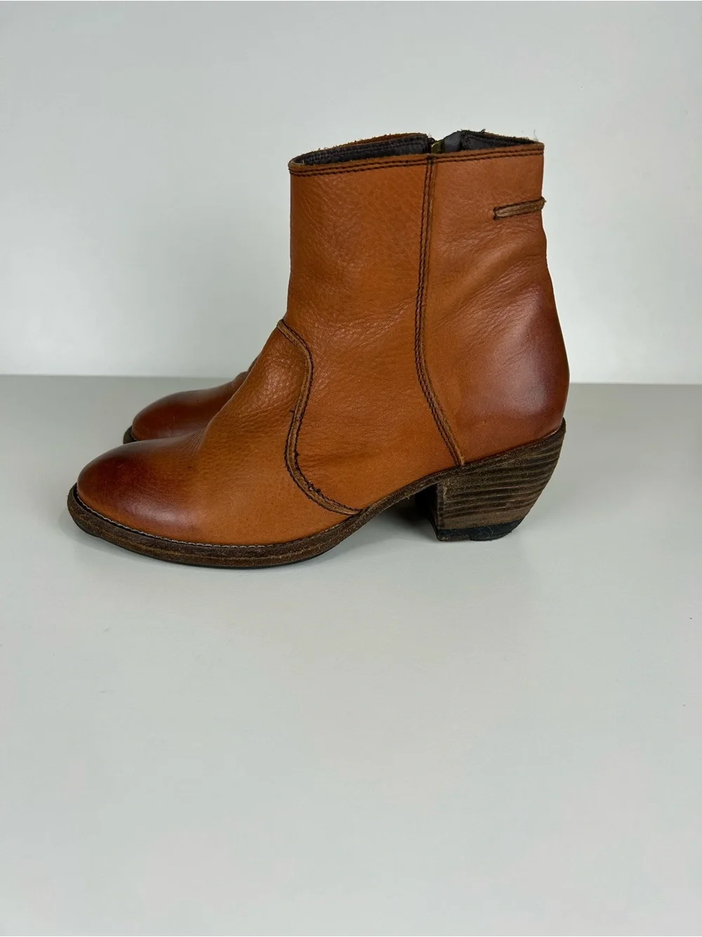 BLACKSTONE LEATHER ANKLE BOOT SIZE  36